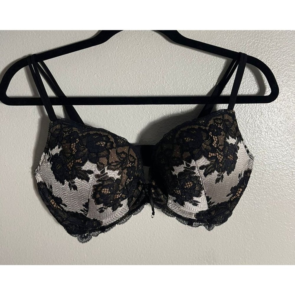 NWT Victoria Secret Womens Bombshell Plunge Push Up Lace Bra Black Sz 36D